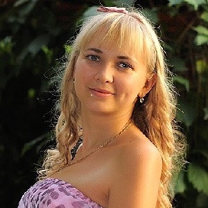 Надія Палєхіна
