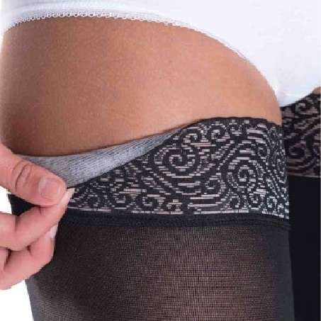 Панчохи компресійні Sigvaris Magic 58680 клас компресії 1, закритий мисок, висота normal, чорний, розмір M PLUS