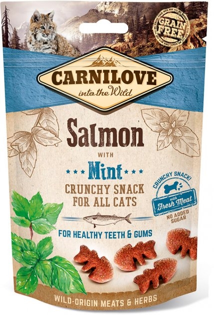 Лакомство для кошек Carnilove Crunchy Snack с лососем, мятой и свежим мясом, 50 г