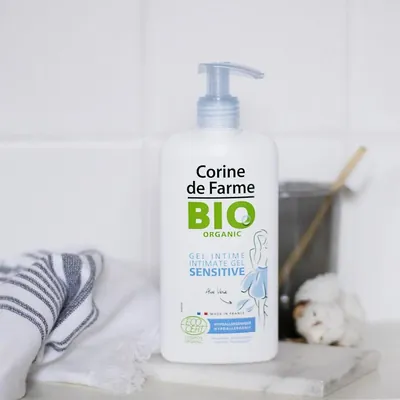 Гель для інтимної гігієни Corine de Farme Bio Organic Sensitive для чутливої шкіри, 250 мл