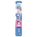 Зубна щітка Oral-B Ultra Thin, дбайливий захист про ясна, 1 штука