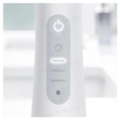 Іригатор Oral-B Aquacare Pro-Expert з технологією OxyJet