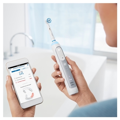 Электрическая зубная щетка Oral-B Genius 8000, серебро
