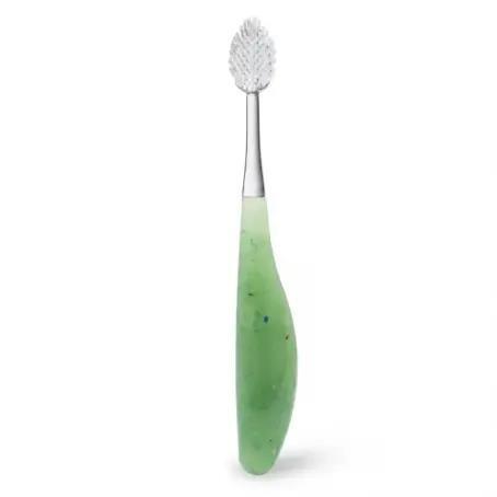 Зубная щетка Radius Сорс Sourse Toothbrush, мягкая, переработанные бутылки