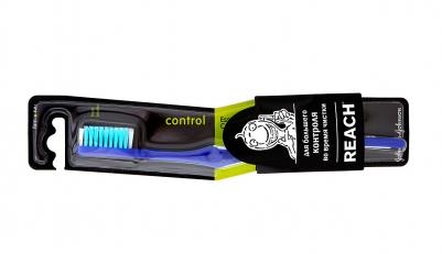 Зубная щетка Reach Control, жесткая, 1 штука