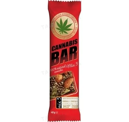 Батончик-мюслі Cannabis Bar Mix 3 з горіховим міксом + насіння канабісу по 40 г в обгорт.