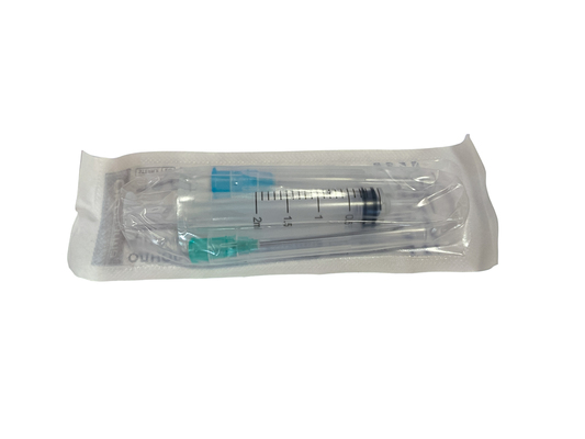 Шприц 2 мл OK Pharma 3-х компонентный с двумя иглами 21G (0,8 х 38 мм) и 23G (0,6 х 30 мм), 1 штука