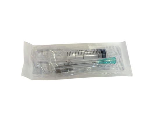 Шприц 5 мл OK Pharma 3-х компонентный с двумя иглами 21G (0,8 х 38 мм) и 22G (0,7 х 38 мм), 1 штука