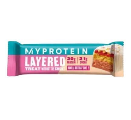 Батончик MyProtein Layered Ванильный торт ко дню рождения, 12 штук по 60 г