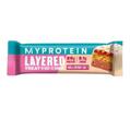 Батончик MyProtein Layered Ванильный торт ко дню рождения, 12 штук по 60 г