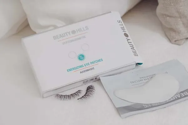 Патчі для шкіри навколо очей Beauty Hills Energizing зволожуючі, 1 уп х 10 мл