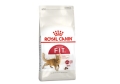 Корм сухой для кошек Royal Canin Fit от 1 года, бывающих на улице, 2 кг