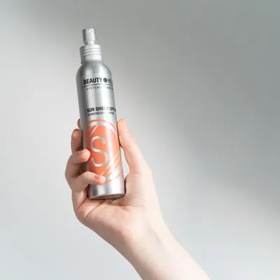 Спрей сонцезахисний для обличчя та тіла Beauty Hills Sun Shield SPF50, 150 мл