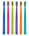 Зубная щетка Curaprox Ultra Soft Ortho ортодонтична, с углублением
