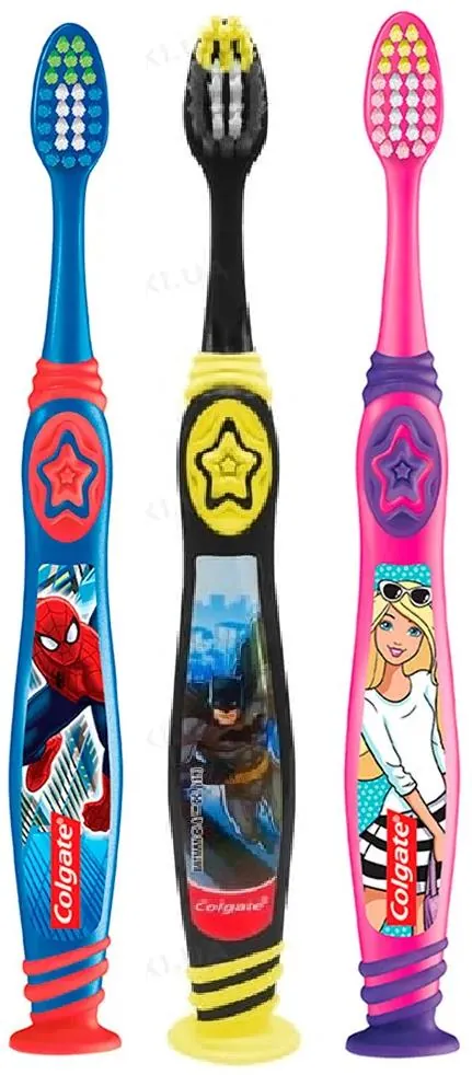 Зубна щітка Colgate Smiles Barbie/Batman/Spiderman дитяча від 5 років, 1 шт