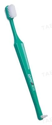 Зубна щітка Paro Swiss toothbrush M39 середньої жорсткості, з монопучковою насадкою, поліетиленова упаковка