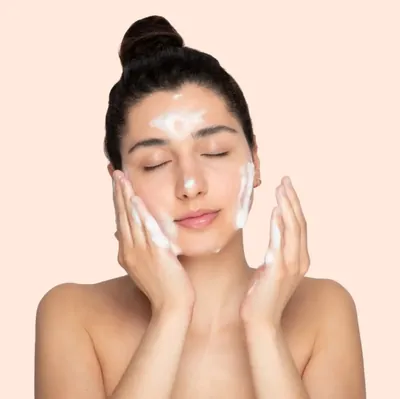 Пінка для обличчя Labbok Facial Cleansing Foam очищуюча із захистом від забруднень, 150 мл