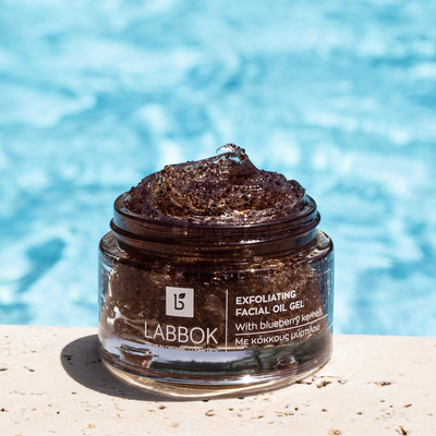 Гель для лица Labbok Exfoliating Facial Gel with Blueberry Kernels масляный отшелушивающий с гранулами черники, 50 мл