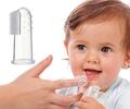 Зубная щетка BabyOno 723/02 с массажем для десен голубая, 1 шт