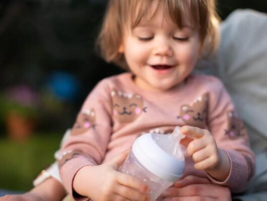 Соска силіконова Philips Avent Natural 2.0 SCY965/02, швидкий потік, від 6+ місяців, 2 шт