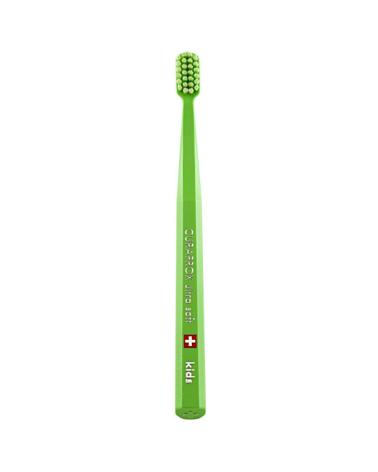 Зубная щетка детская Curaprox Kids Ultra Soft ультрамягкая, с 4 до 12 лет, 1 штука