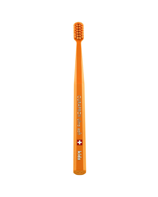 Зубная щетка детская Curaprox Kids Ultra Soft ультрамягкая, с 4 до 12 лет, 1 штука