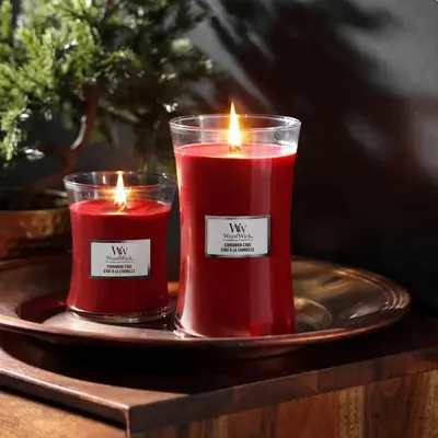 Свічка ароматична Woodwick Чай з корицею середня, 275 г
