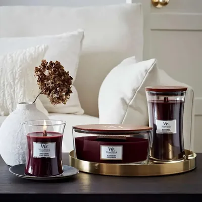 Свічка ароматична Woodwick Чорна вишня середня, 275 г