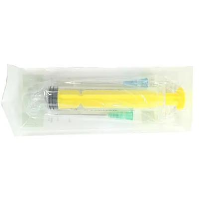 Шприц 10 мл Alexpharm 3-х компонентний з двома голками 23G (0,6 x 30 мм) та 21G (0,8 x 40 мм), 1 штука