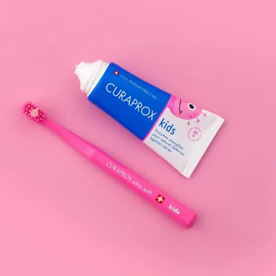 Зубна паста Curaprox Kids дитяча з фтором Кавун 6+, 10 мл