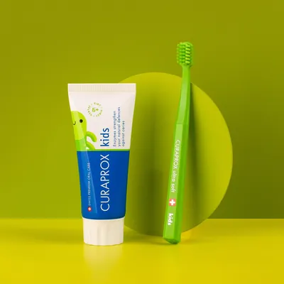 Зубна паста Curaprox Kids дитяча з фтором М'ята 6+, 10 мл
