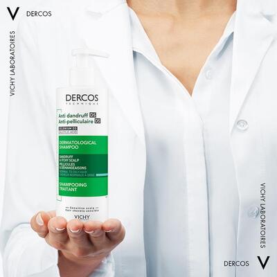 Шампунь Vichy Dercos усиленного действия против перхоти для нормальных, жирных волос и раздраженной кожи головы, 390 мл