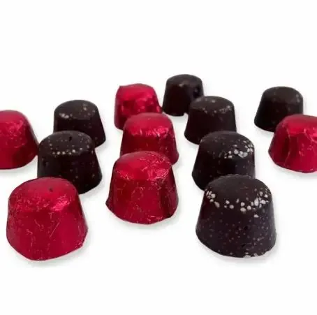 Цукерки Пані Candy темний шоколад з вишнею, амарантом та сезамом без цукру, 100 г