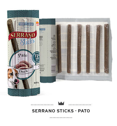 Лакомство для собак Mediterranean Natural Serrano sticks палочки с уткой, 16 штук