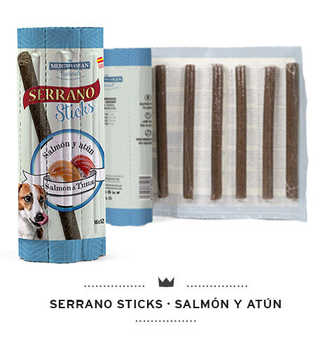 Лакомство для собак Mediterranean Natural Serrano sticks палочки с лососем и тунцем, 16 штук