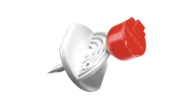 Канюля аспирационная B.Braun Mini-Spike Chemo Filter с фильтром частиц 5 мкм красный, 1 штука