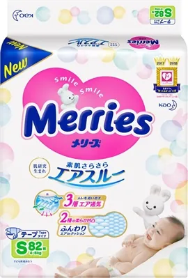Підгузники Merries, розмір S, 4-8 кг, 82 шт