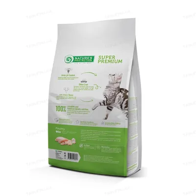 Корм сухий для дорослих стерилізованих котів та кішок Nature's Protection Urinary Formula-S для профілактики та лікування СКХ, 2 кг