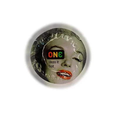 Презерватив ONE Color Sensations likes it hot рожевий, 1 штука