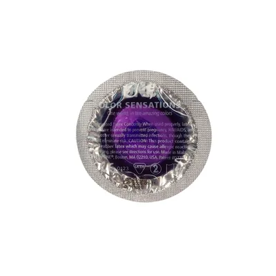 Презерватив ONE Color Sensations Pick фіолетовий, 1 штука