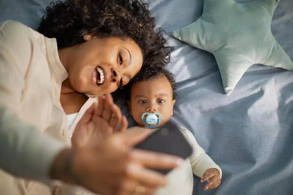 Пустышка силиконовая Philips Avent Ultra Air I love SCF080/01 ортодонтическая, 0-6 месяцев, для мальчиков, 2 шт