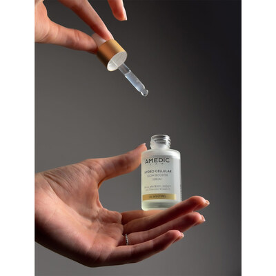 Сыворотка Amedic Hydro Cellular Glow Booster Serum Интенсивная для сияния кожи с витамином С и пептидами, 30 мл