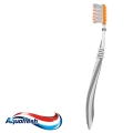 Зубна щітка Aquafresh Extreme Clean Medium 1+1