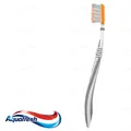 Зубна щітка Aquafresh Extreme Clean Medium 1+1