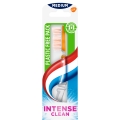 Зубная щетка Aquafresh Intense Clean средняя, 1 штука