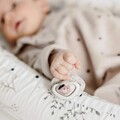 Пустышка силиконовая Canpol Babies Bonjour Paris симметричная 22/648_pin, 6-18 месяцев, 2 шт