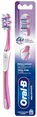 Зубна щітка Oral-B 3D White Відбілювання 40 середня, 1 шт