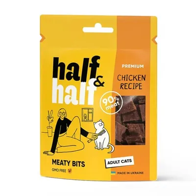 Ласощі для котів Half&Half м'ясні шматочки з куркою, 50 г