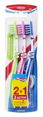 Зубна щітка Aquafresh In-between Clean, Medium, 3 штуки
