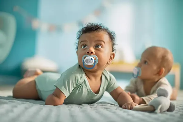 Пустушка силіконова Philips Avent Ultra Air Animal SCF080/05 ортодонтична, для хлопчиків, 0-6 місяців, 2 шт
